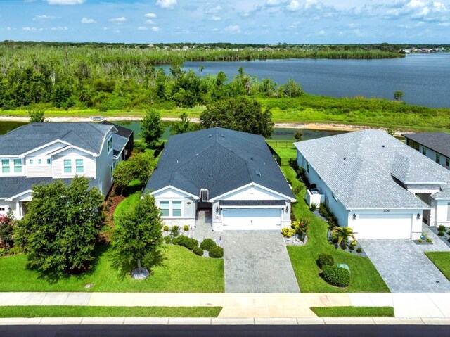 505 Adams View Ln, Auburndale, FL 33823 - aerial view of property and surrounding area featuring a nearby body of water