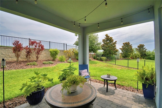 1433 Bunker Dr, Davenport, FL 33896 - view of patio / terrace