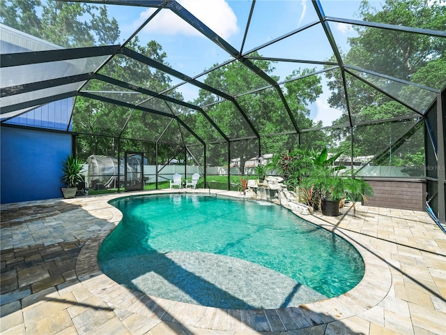 7714 Chase Rd, Lakeland, FL 33810 - view of swimming pool featuring a patio area