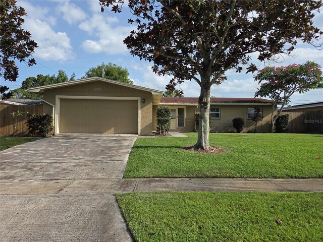 2121 Colony Dr, Melbourne, FL 32935 - photo 1