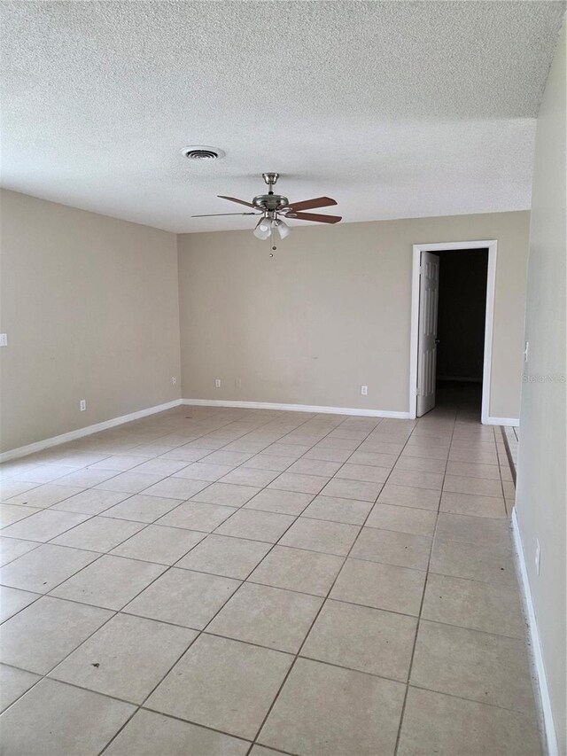 2121 Colony Dr, Melbourne, FL 32935 - photo 2
