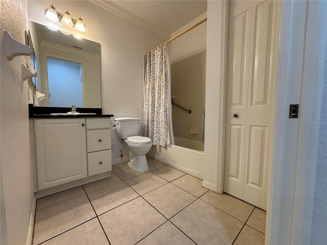 4469 Turnberry Ln, Lake Wales, FL 33859 - full bath featuring ornamental molding, vanity, a textured wall, shower / tub combo, and tile patterned floors