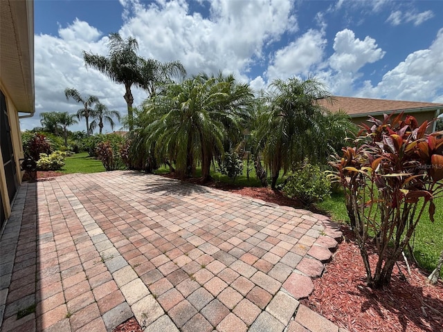 4469 Turnberry Ln, Lake Wales, FL 33859 - view of patio / terrace