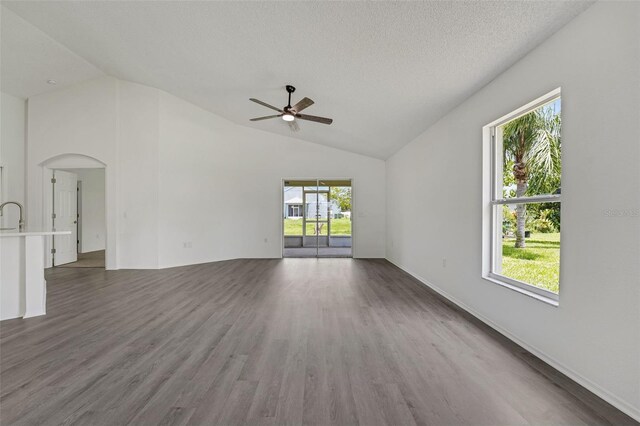 529 Terranova Cir, Winter Haven, FL 33884 - photo 4