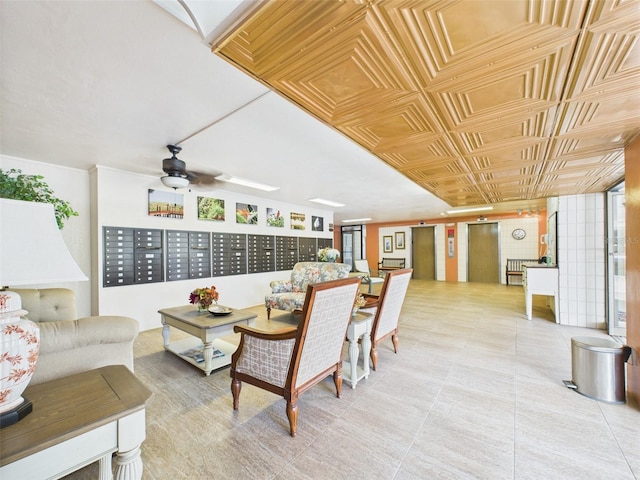 700 Mirror Ter NW Unit 702, Winter Haven, FL 33881 - living area featuring mail area
