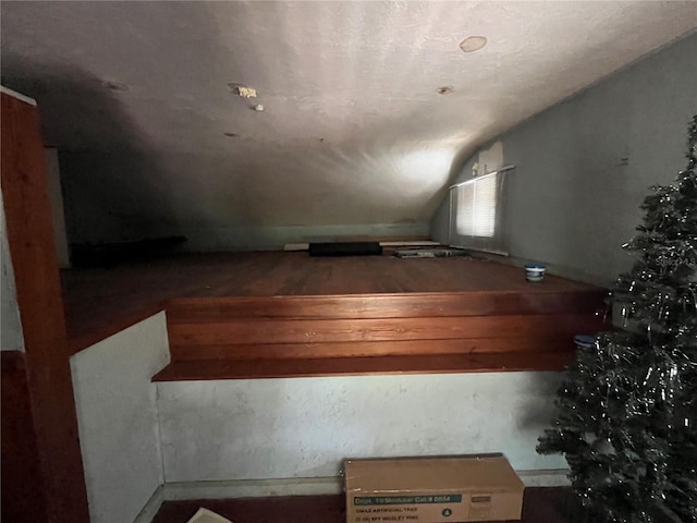 1805 S Lake Reedy Blvd, Frostproof, FL 33843 - additional living space featuring lofted ceiling