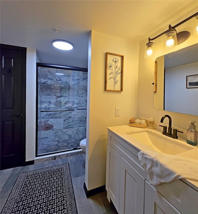 816 Pinewood Ct Unit 3126, Haines City, FL 33844 - bathroom featuring a marble finish shower and vanity
