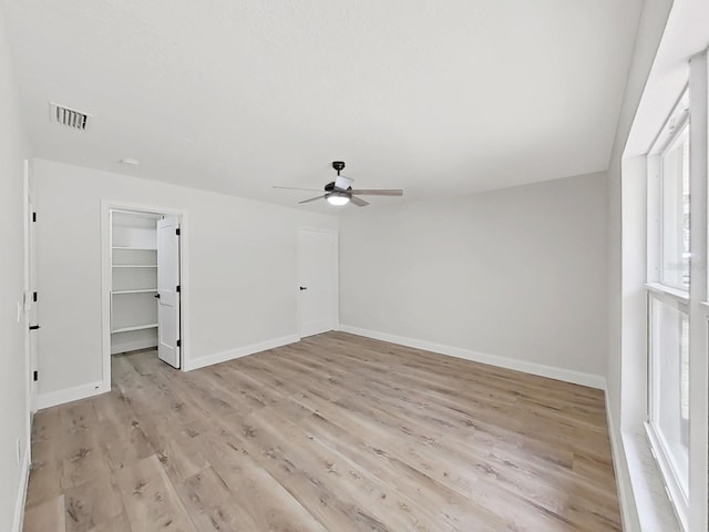 106 Corbett Rd, Lithia, FL 33547 - unfurnished room with ceiling fan and light wood-style flooring