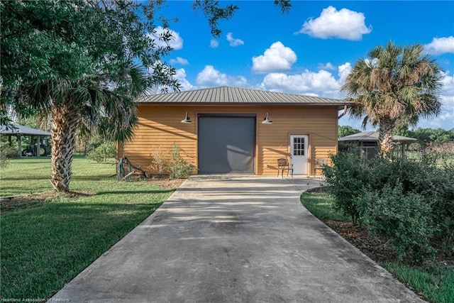 479 State Road 64 E, Zolfo Springs, FL 33890 - garage featuring driveway