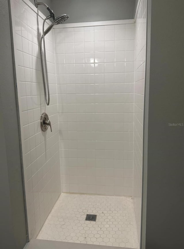 7906 Waterview Way Unit 7906, Winter Haven, FL 33884 - full bathroom featuring a stall shower