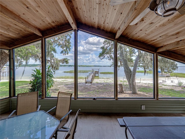 914 Mangham Rd, Babson Park, FL 33827 - sunroom with a water view and outdoor dining area