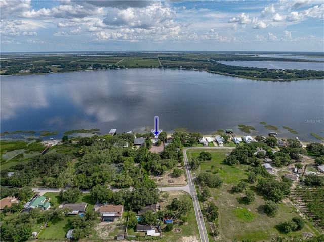 914 Mangham Rd, Babson Park, FL 33827 - aerial overview of property's location with a large body of water