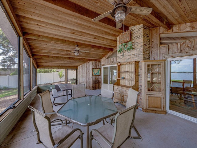 914 Mangham Rd, Babson Park, FL 33827 - sunroom featuring ceiling fan and outdoor dining area