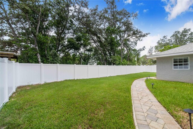 1823 N Olivia Dr, Avon Park, FL 33825 - view of fenced backyard