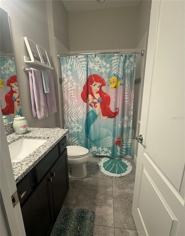 25863 Crossings Bluff Ln, Sorrento, FL 32776 - full bath featuring vanity, curtained shower, and tile patterned floors