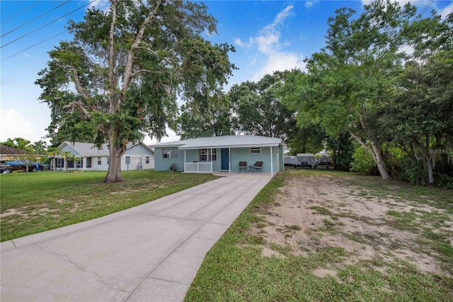 124 Tyler St, Lake Wales, FL 33859 - photo 3