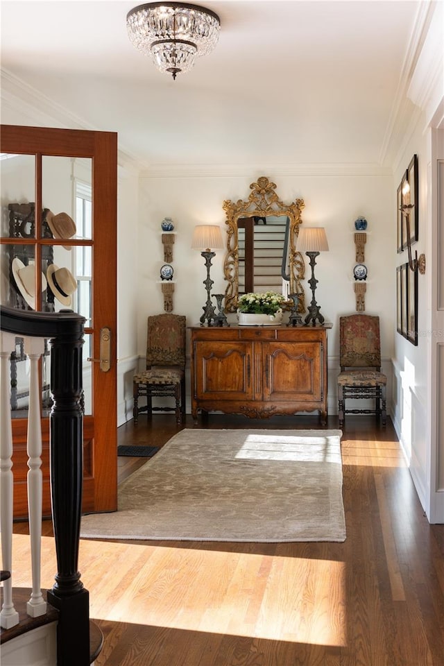 2300 Scenic Hwy N Unit 51, Lake Wales, FL 33898 - hall with crown molding, wood finished floors, and a chandelier