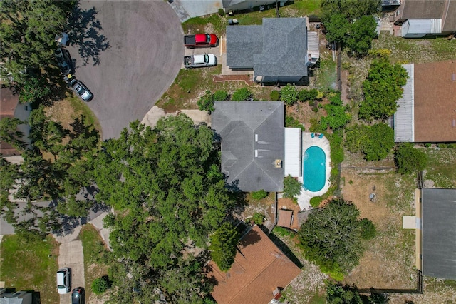 3408 Cove Ct W, Winter Haven, FL 33880 - aerial view of property's location featuring a pool area