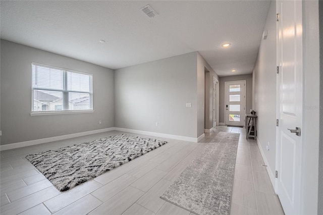 1504 Aspen Ave, Davenport, FL 33837 - empty room featuring recessed lighting and baseboards