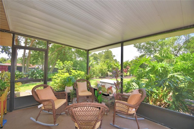 2814 Grapefruit Dr, Auburndale, FL 33823 - view of sunroom / solarium