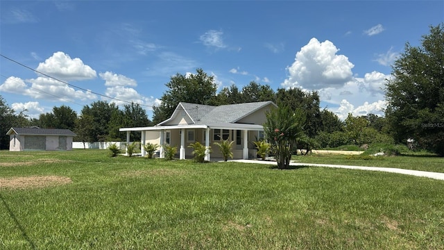 713 4th St NE, Fort Meade, FL 33841 - surrounding community with a lawn and an outdoor structure