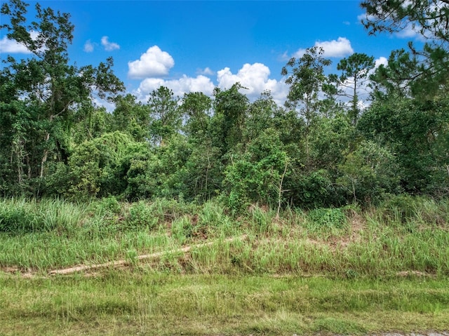 7631 Bernal Dr, Sebring, FL 33872