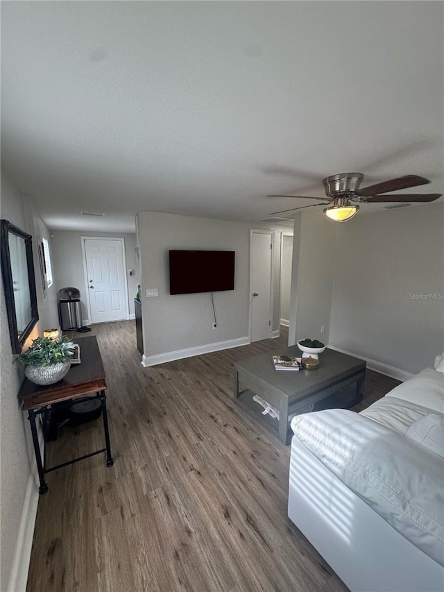 272 A Ave E, Lake Wales, FL 33859 - photo 3