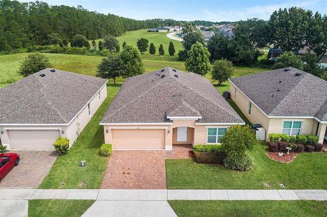 625 Ogelthorpe Dr, Davenport, FL 33897 - photo 1