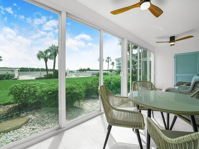 605 Sutton Pl Unit 101, Longboat Key, FL 34228 - photo 2