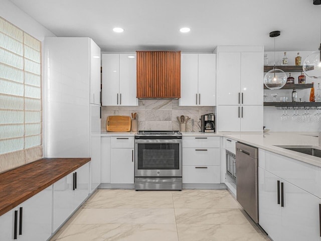 605 Sutton Pl Unit 101, Longboat Key, FL 34228 - photo 4