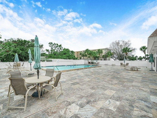 605 Sutton Pl Unit 101, Longboat Key, FL 34228 - photo 42