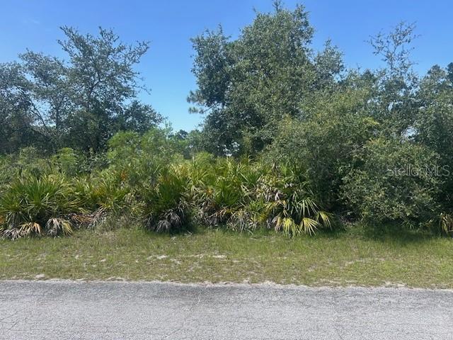 906 Hibiscus Dr, Indian Lake Estates, FL 33855 - photo 1