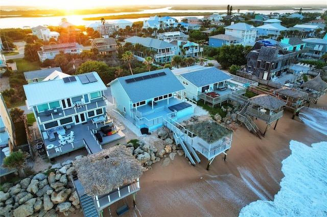 view of aerial view at dusk