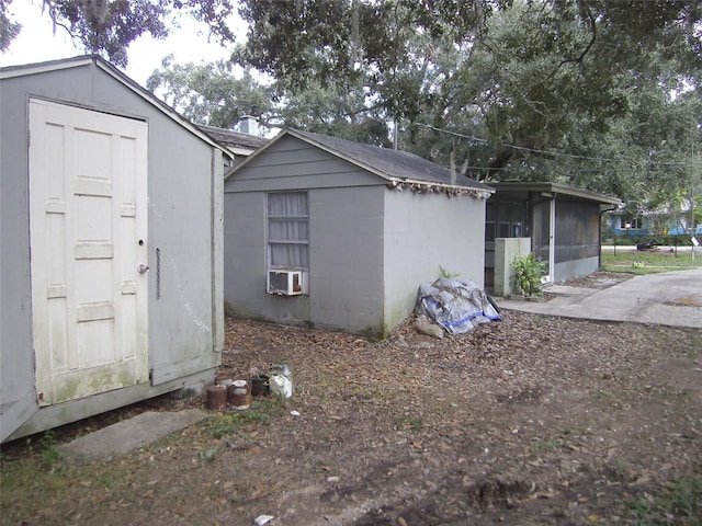 view of outdoor structure