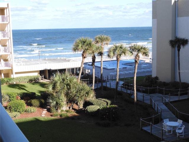 view of water feature