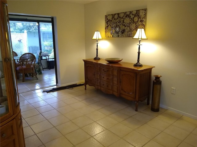 1608 Bob O Link Dr, Venice, FL 34293 - interior space featuring light tile patterned floors and baseboards