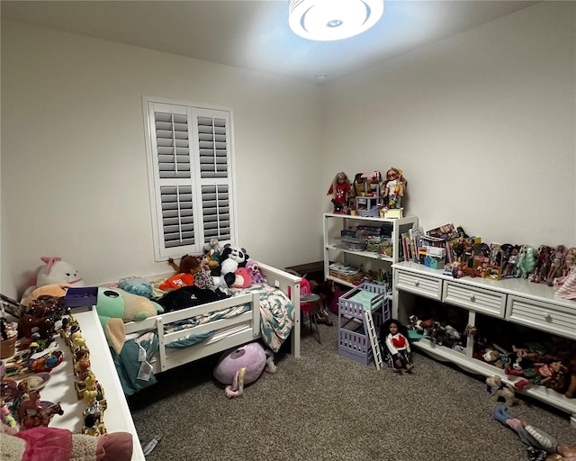 bedroom with carpet floors