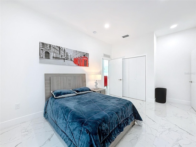 bedroom with a closet