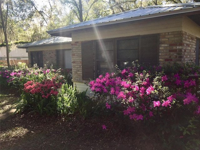 view of home's exterior