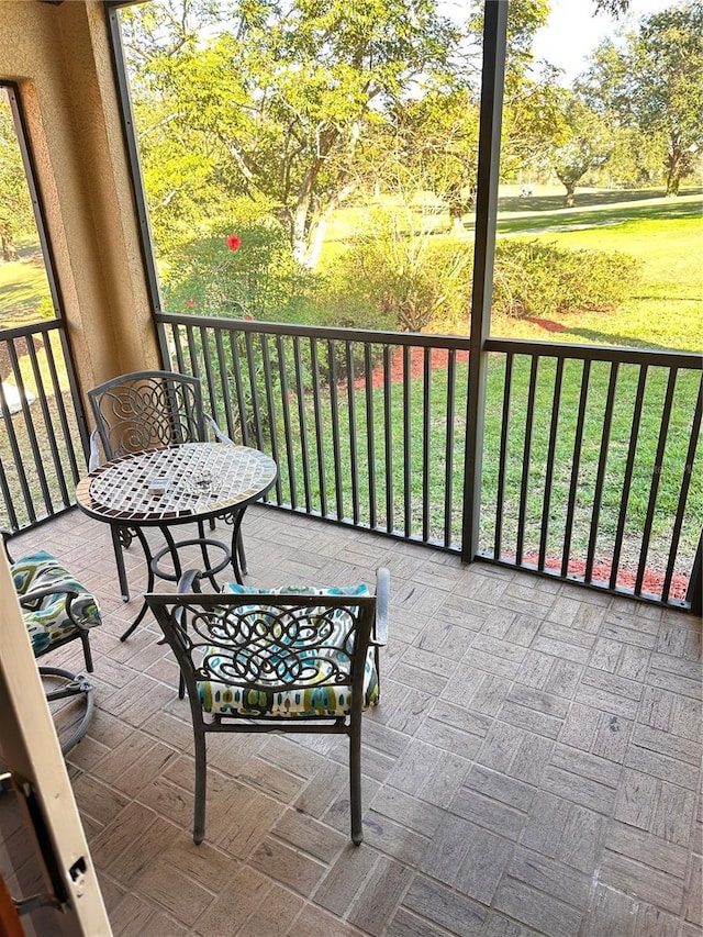 view of sunroom / solarium