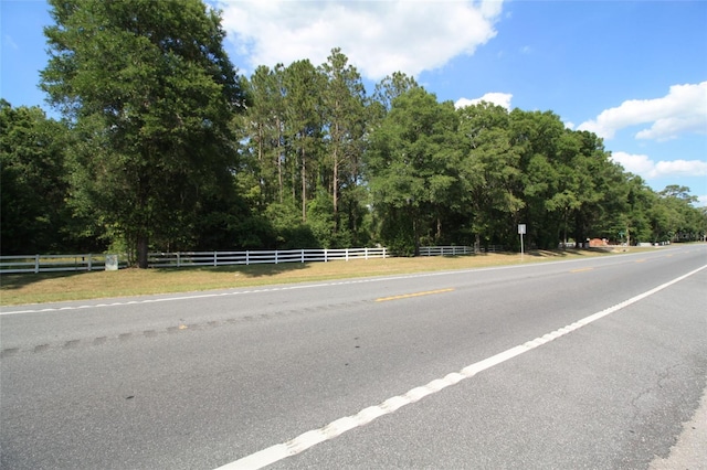 Listing photo 2 for 25770 W US Highway 27, High Springs FL 32643