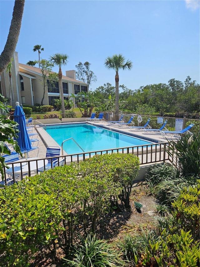 8744 54th Ave W Unit 8744, Bradenton, FL 34210 - community pool with fence
