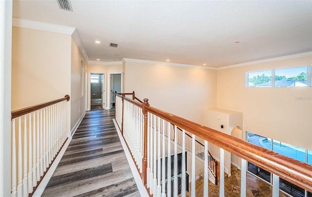 3033 Stonegate Falls Dr, Land O Lakes, FL 34638 - hallway featuring visible vents, an upstairs landing, ornamental molding, and recessed lighting