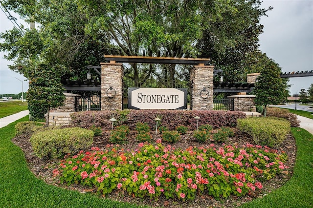 3033 Stonegate Falls Dr, Land O Lakes, FL 34638 - view of community / neighborhood sign