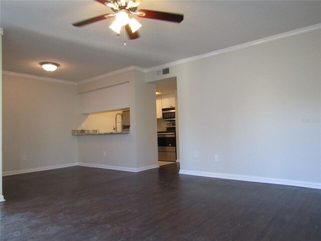 3102 W Horatio St Unit 12, Tampa, FL 33609 - unfurnished living room featuring crown molding, a ceiling fan, dark wood-style floors, and baseboards