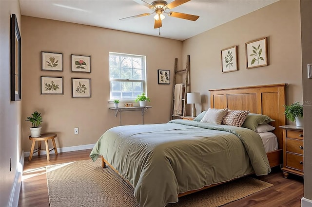 3426 Somerset Ave, Deltona, FL 32738 - bedroom with baseboards, a ceiling fan, and dark wood-style floors