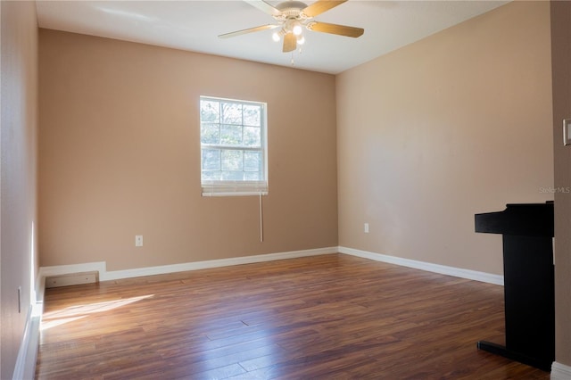 3426 Somerset Ave, Deltona, FL 32738 - empty room with wood finished floors, baseboards, and ceiling fan