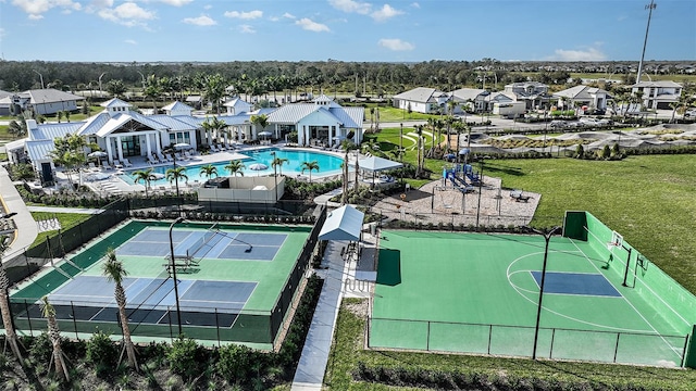 bird's eye view with a residential view