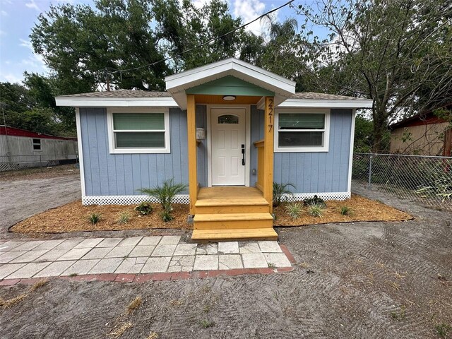 2217 Azalea Ct, Lakeland, FL 33815 - view of front of home featuring fence