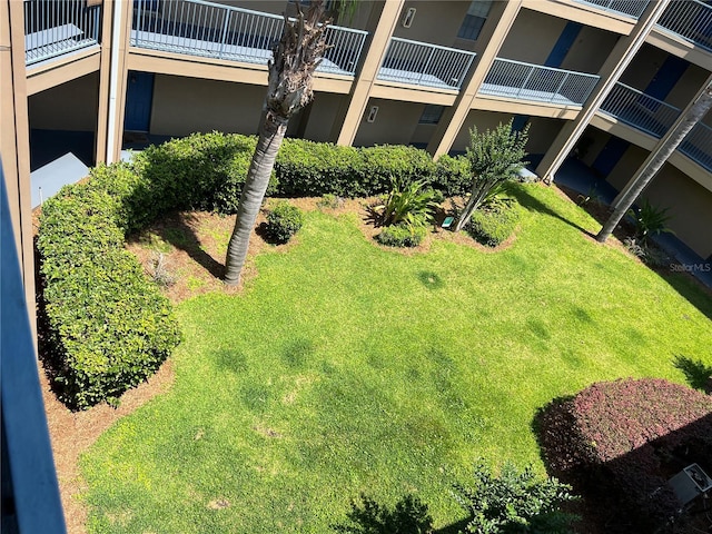 7320 Westpointe Blvd Unit 531, Orlando, FL 32835 - view of grassy yard